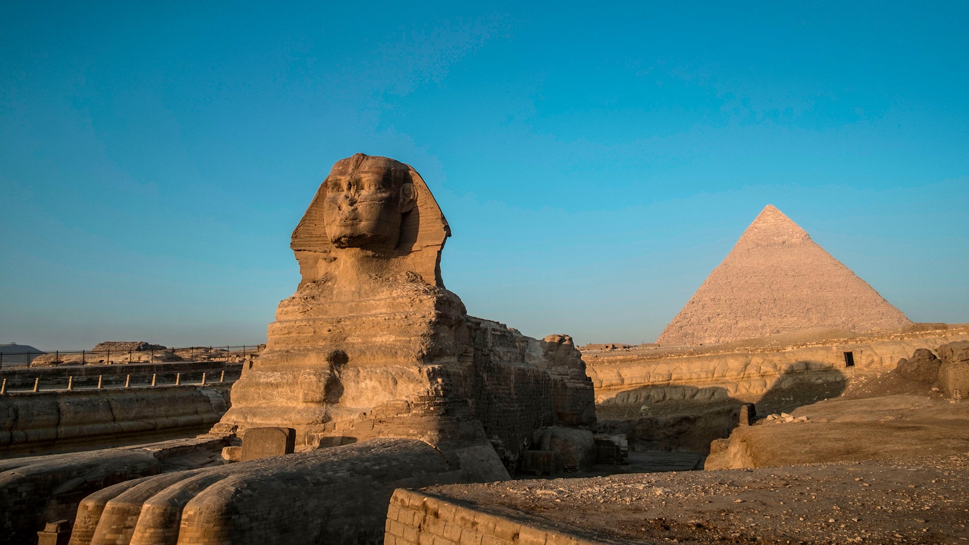 the-sphinx-gettyimages-1183584133